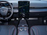 Gebraucht Ford Mustang Mach-E 197 kW (269 PS) 2022 Star white platinum SUV