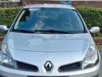 Gebraucht Renault Clio II Rip Curl 75 PS (55 kW) 2009 Silber Limousine