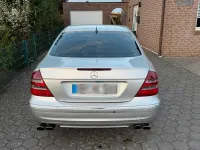 Gebraucht Mercedes E500 306 PS (225 kW) 2004 Silber Limousine