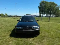 Gebraucht BMW 318 143 PS (105 kW) 2002 Schwarz Kombi