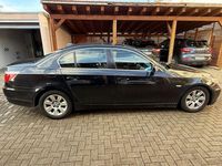 Gebraucht BMW 523 Exclusive 190 PS (139 kW) 2009 Schwarz Limousine