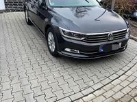Gebraucht VW Passat Highline 150 PS (110 kW) 2018 Grau Kombi