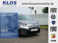 Neu Fiat Doblò Comfort 131 PS (96 kW) 2026 Maestro grau metallic Van / Kleinbus