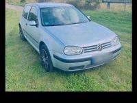 Gebraucht VW Golf IV Basis 105 PS (77 kW) 2003 Silber Kleinwagen