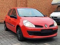 gebraucht Renault Clio 1.2 16V, Scheckheftgepflegt