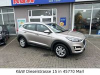 gebraucht Hyundai Tucson NAVI+CAM KLIMA AHK SITZHEIZ. WINTERRÄDER