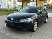 Gebraucht VW Jetta 105 PS (77 kW) 2011 Schwarz Limousine