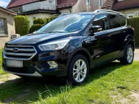 Używany Ford Kuga Titanium 150 KM (110 kW) 2018 Czarny SUV