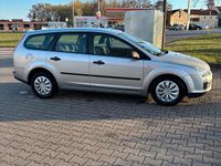 Gebraucht Ford Focus 101 PS (74 kW) 2006 Grau Kombi