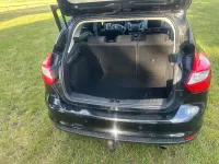 Gebraucht Ford Focus Trend 105 PS (77 kW) 2011 Schwarz Kombi
