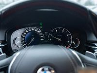 gebraucht BMW 520 d Touring xDrive Sport Line AHK*LED*RFK