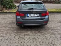 Gebraucht BMW 318 Performance 143 PS (105 kW) 2013 Grau Kombi