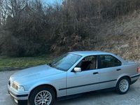 gebraucht BMW 318 E36 i Limousine mit TÜV! Wenig KM!