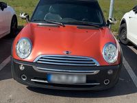 Second-hand Mini One Cabriolet 88 CP (64 kW) 2004 Portocaliu Cabrio