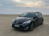 Gebraucht Toyota Verso Life 147 PS (108 kW) 2014 Grau Van / Kleinbus