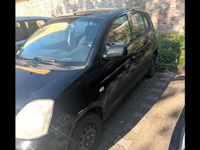 Second-hand Kia Picanto 65 CP (47 kW) 2005 Negru Hatchback