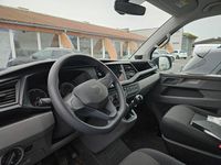 Gebraucht VW T6.1 150 PS (110 kW) 2021 Weiß Van