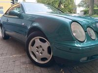 Gebraucht Mercedes CLK230 193 PS (141 kW) 1997 Grün Coupé