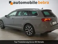 Gebraucht VW Passat Business 150 PS (110 kW) 2022 Mondsteingrau Kombi
