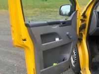 Second-hand VW Transporter 86 CP (63 kW) 2005 Galben Van