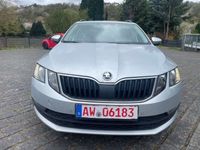 gebraucht Skoda Octavia Combi Ambition