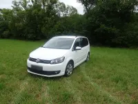 Gebraucht VW Touran Comfortline 105 PS (77 kW) 2014 Weiß Van / Kleinbus