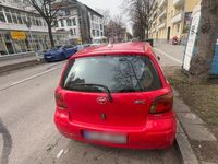 Gebraucht Toyota Yaris 68 PS (50 kW) 2003 Rot Kleinwagen