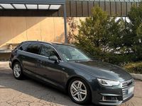 Gebraucht Audi A4 S-Line 190 PS (139 kW) 2019 Grau Kombi