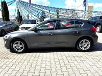 Usata Ford Focus 125 CV (91 kW) 2019 Grigio Berlina