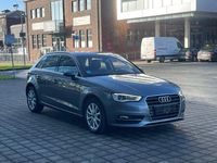Gebraucht Audi A3 Ambiente 110 PS (80 kW) 2016 Grau Limousine