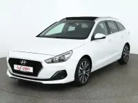 Gebraucht Hyundai i30 Style 136 PS (100 kW) 2019 Polar white Kombi
