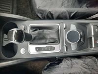 gebraucht Audi Q2 S line 35 TFSI 110 kW S tronic navarrablau metallic 2021