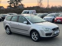 Gebraucht Ford Focus Fun X 101 PS (74 kW) 2006 Silber Kombi