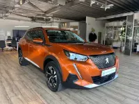 Gebraucht Peugeot 2008 Allure 131 PS (96 kW) 2021 Orange SUV