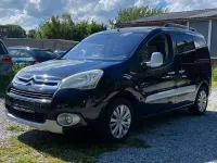 Gebraucht Citroën Berlingo SELECTION 98 PS (72 kW) 2011 Onyx schwarz Van / Kleinbus