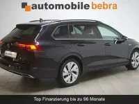 Gebraucht VW Golf VIII Style 150 PS (110 kW) 2022 Deep black Kombi