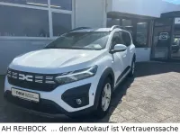 Gebraucht Dacia Jogger Expression 110 PS (80 kW) 2023 Weiß Van / Kleinbus