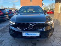 Gebraucht Volvo XC40 Core 163 PS (119 kW) 2025 Schwarz SUV