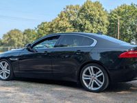Gebraucht Jaguar XE Portfolio 180 PS (132 kW) 2017 Schwarz Limousine