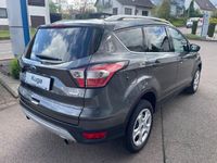 Gebraucht Ford Kuga 150 PS (110 kW) 2017 Magneticgrau (metallic) (metallic) SUV