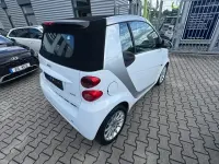 Gebraucht Smart ForTwo Cabrio 71 PS (52 kW) 2012 Weiß Cabrio