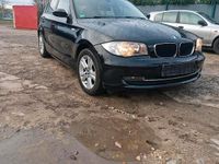 Gebraucht BMW 116 120 PS (88 kW) 2009 Schwarz Kleinwagen