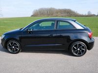 Second-hand Audi A1 Ambition 122 CP (89 kW) 2013 Negru Hatchback