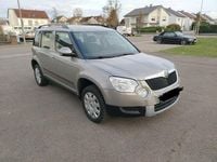 Gebraucht Skoda Yeti 105 PS (77 kW) 2013 Grau SUV