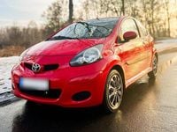 Gebraucht Toyota Aygo 65 PS (47 kW) 2009 Rot Kleinwagen