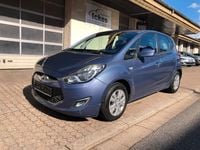 Gebraucht Hyundai ix20 Trend 90 PS (66 kW) 2011 Grau Kleinwagen