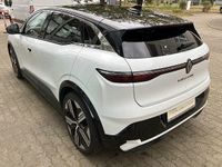 Gebraucht Renault Megane E-Tech 2022 Weiß Limousine