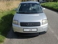 Usado Audi A2 75 HP (55 kW) 2003 Prateado Citadino