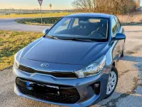 Używany Kia Rio Edition 7 84 KM (61 kW) 2017 Sedan/Limuzyna