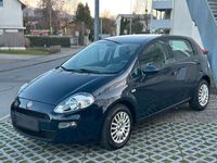 Gebraucht Fiat Punto 70 PS (51 kW) 2016 Blau Kleinwagen